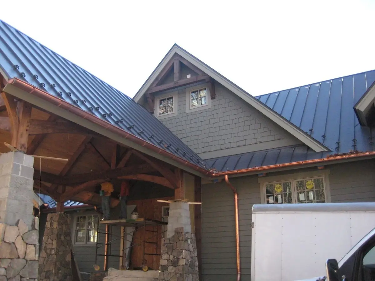 Craftsman Roofing team delivering quality roofing work in Finderne